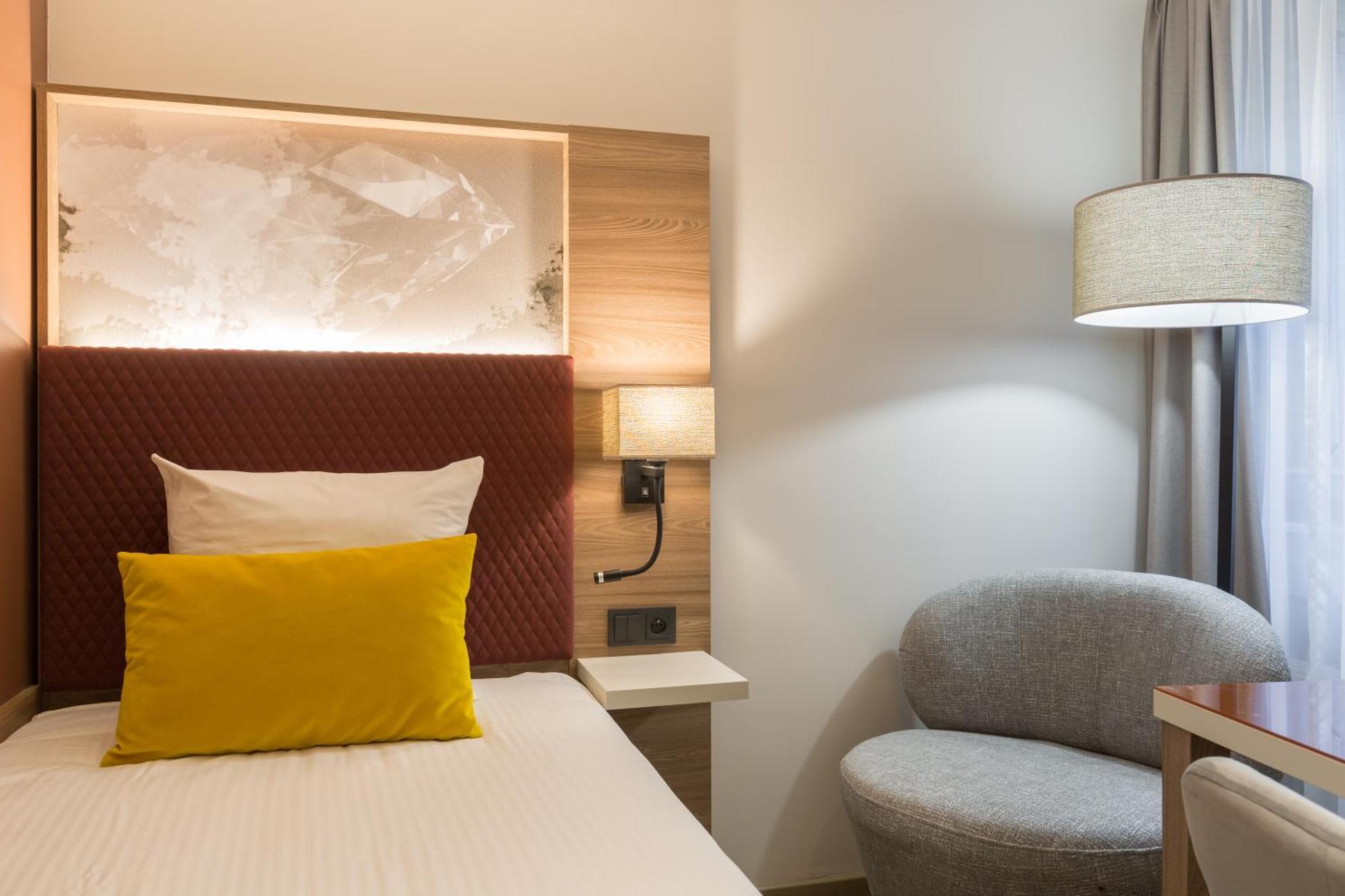 Leonardo Hotel Antwerpen Luaran gambar